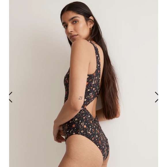 Madewell Square-Neck Tank One-Piece Swimsuit in Free Floral Size XS - Picture 2 of 9